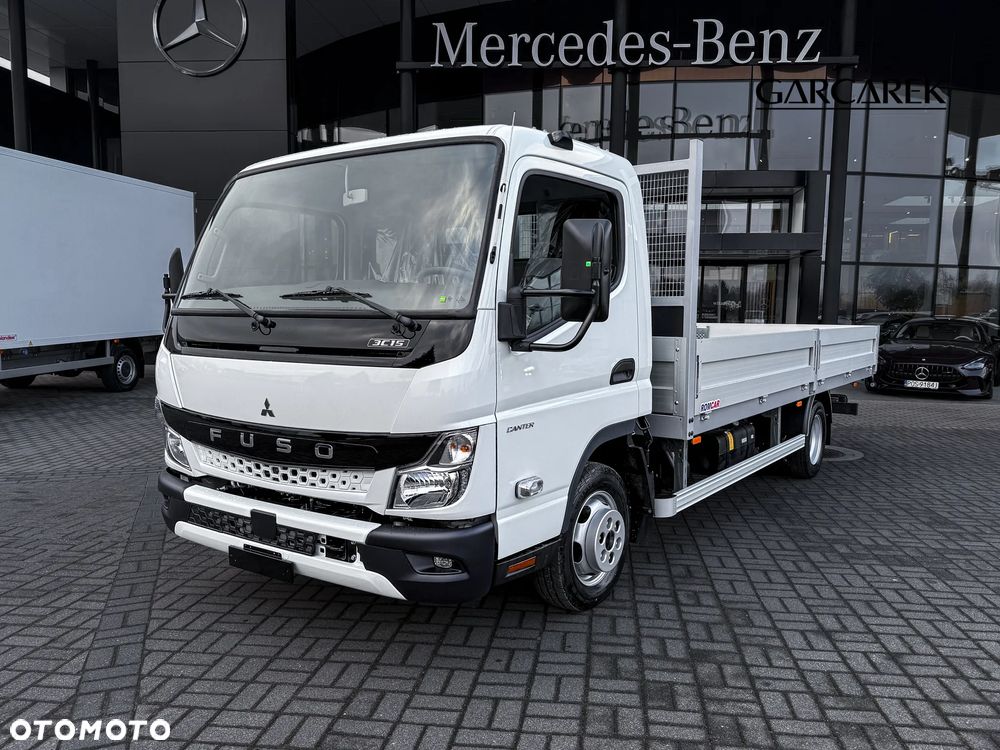 Mitsubishi Fuso Canter 3C15 skrzynia stała 5 mb Romcar prawko B autoklima - 3