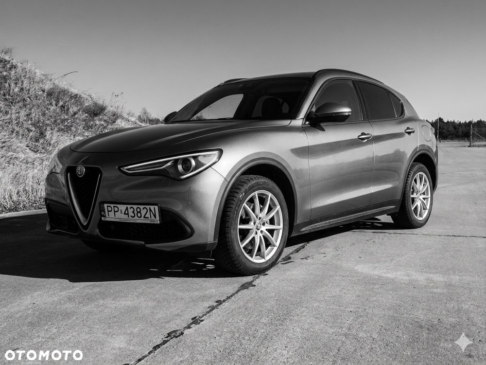 Alfa Romeo Stelvio 2.0 Turbo Executive Q4 - 22