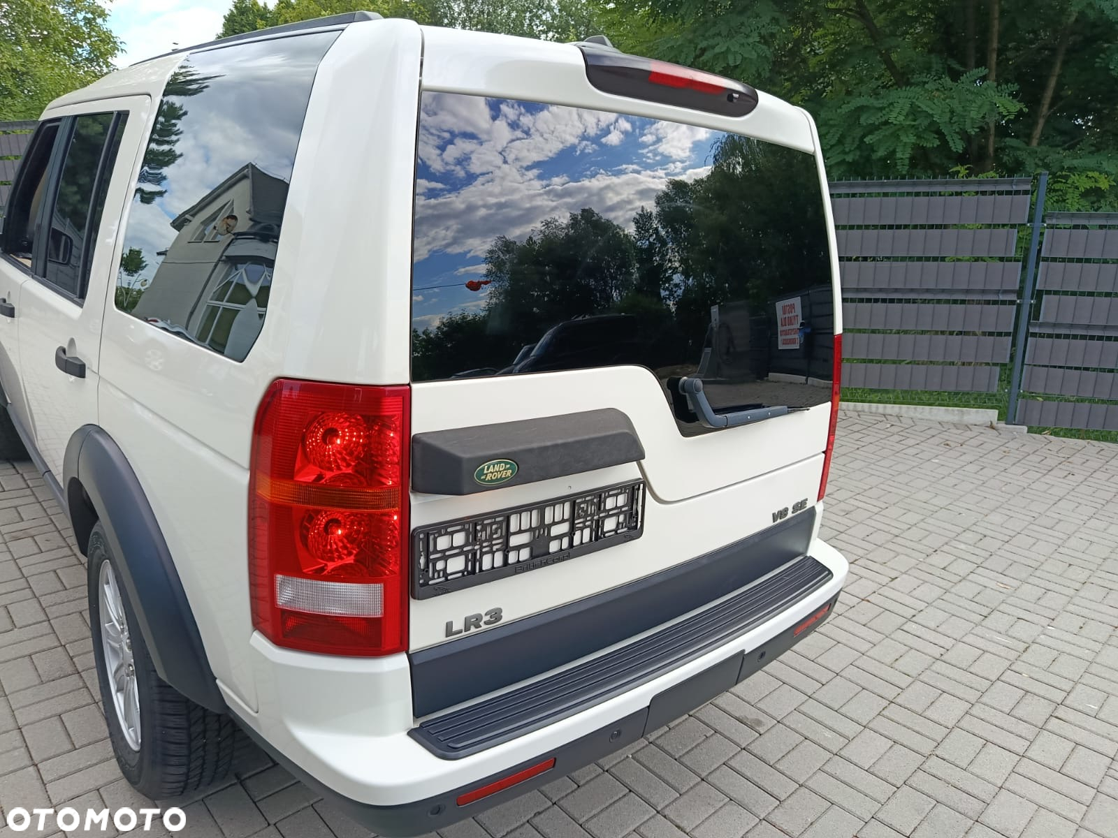Land Rover Discovery III 4.4 V8 SE - 9