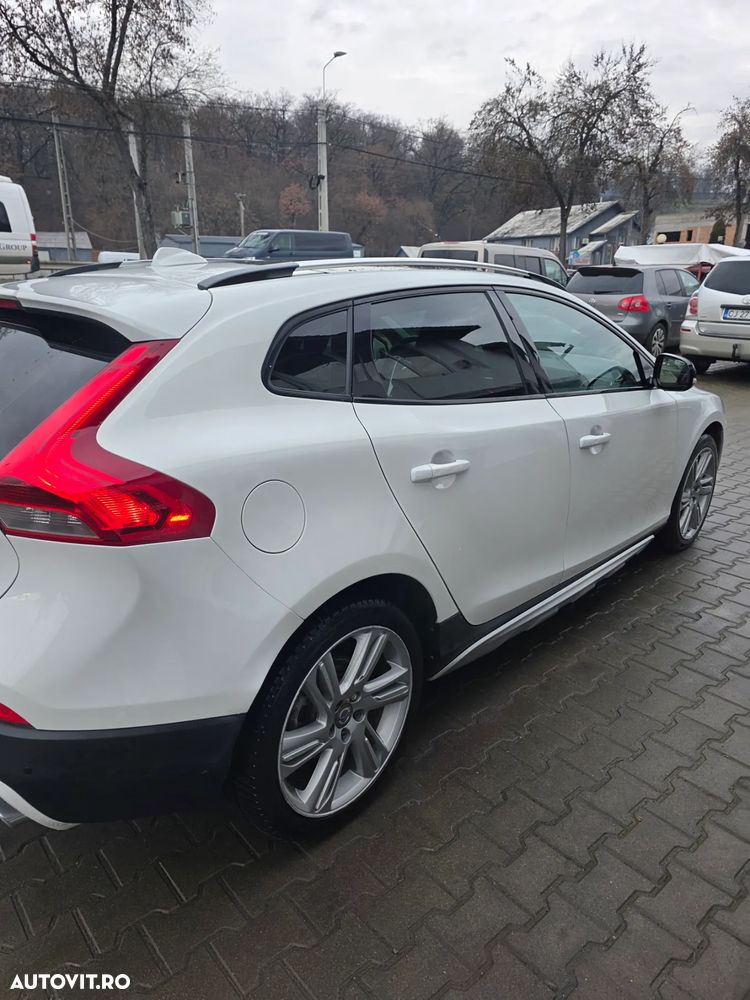 Volvo V40 Cross Country D4 Geartronic You - 3