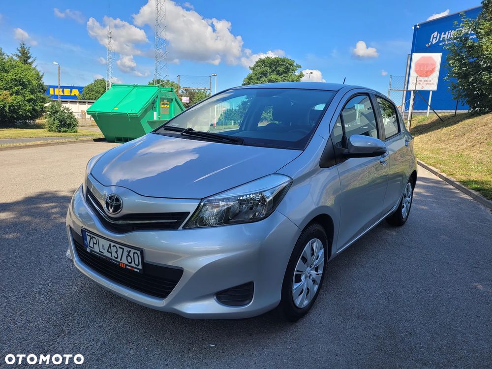 Toyota Yaris 1.0 Sol - 1