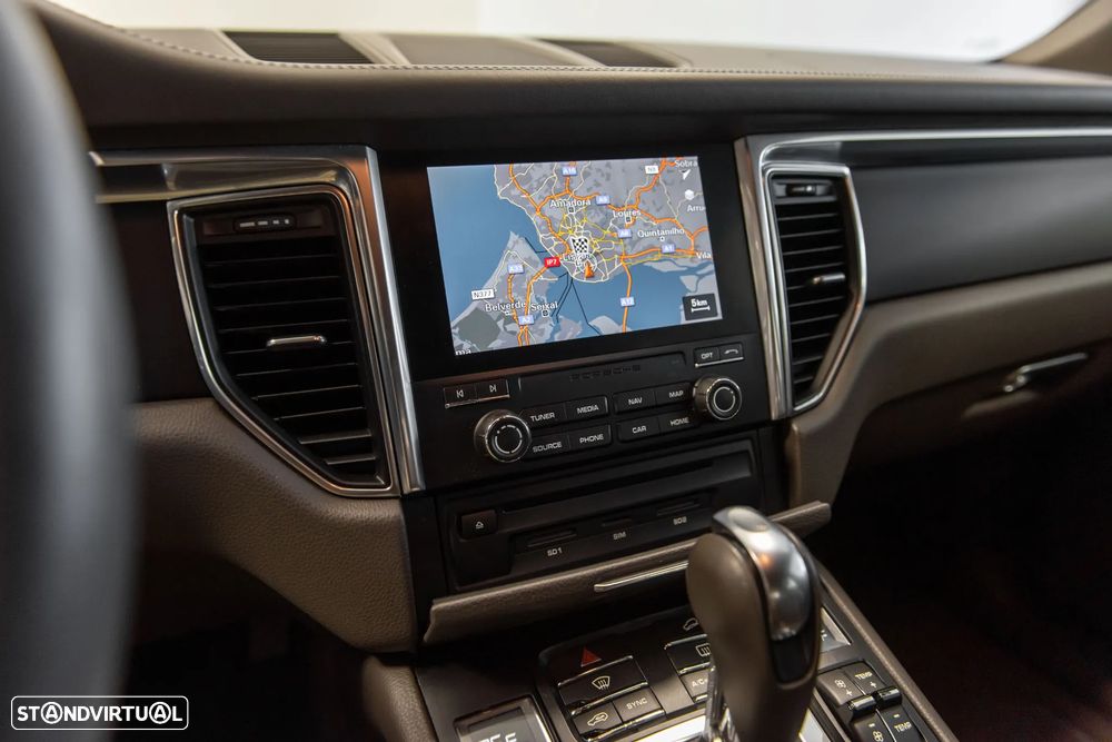 Porsche Macan Standard - 14