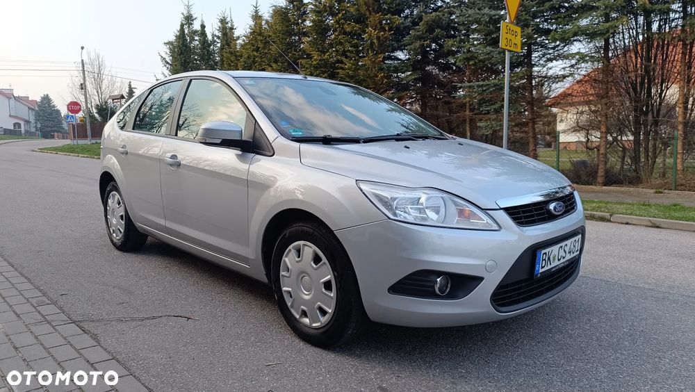 Ford Focus 1.6 16V Style+ - 10