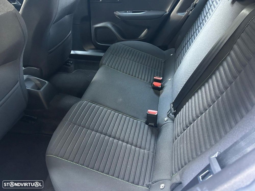 Peugeot 2008 1.2 PureTech Active - 7
