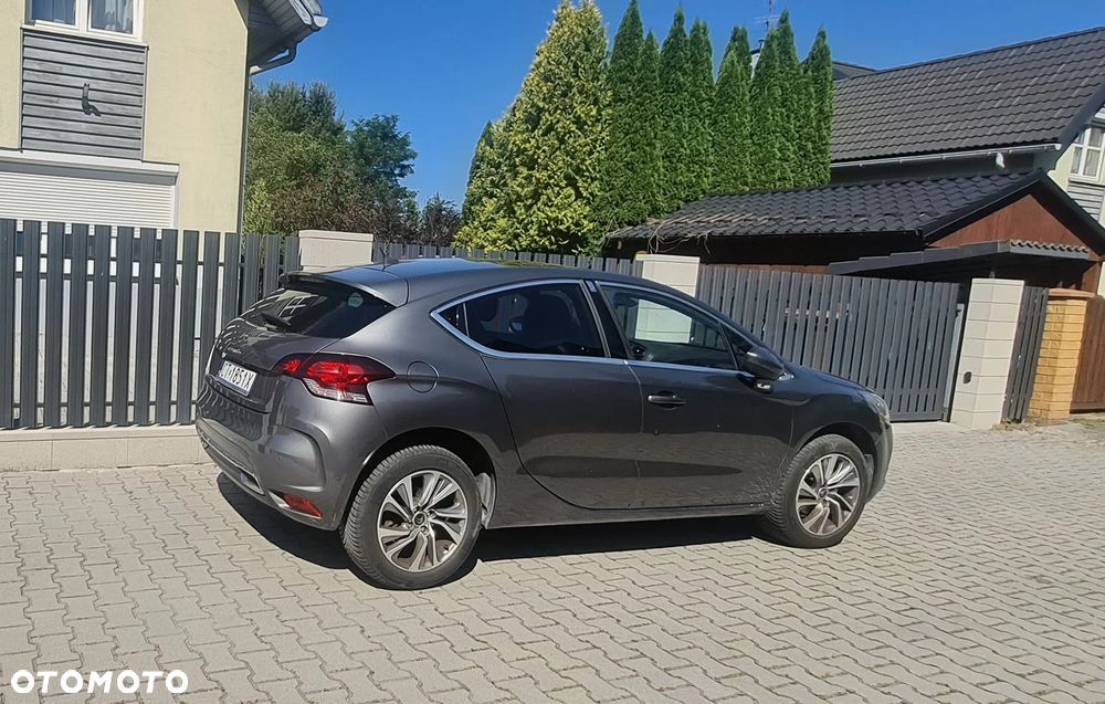 Citroën DS4 1.6 VTi SoChic - 2