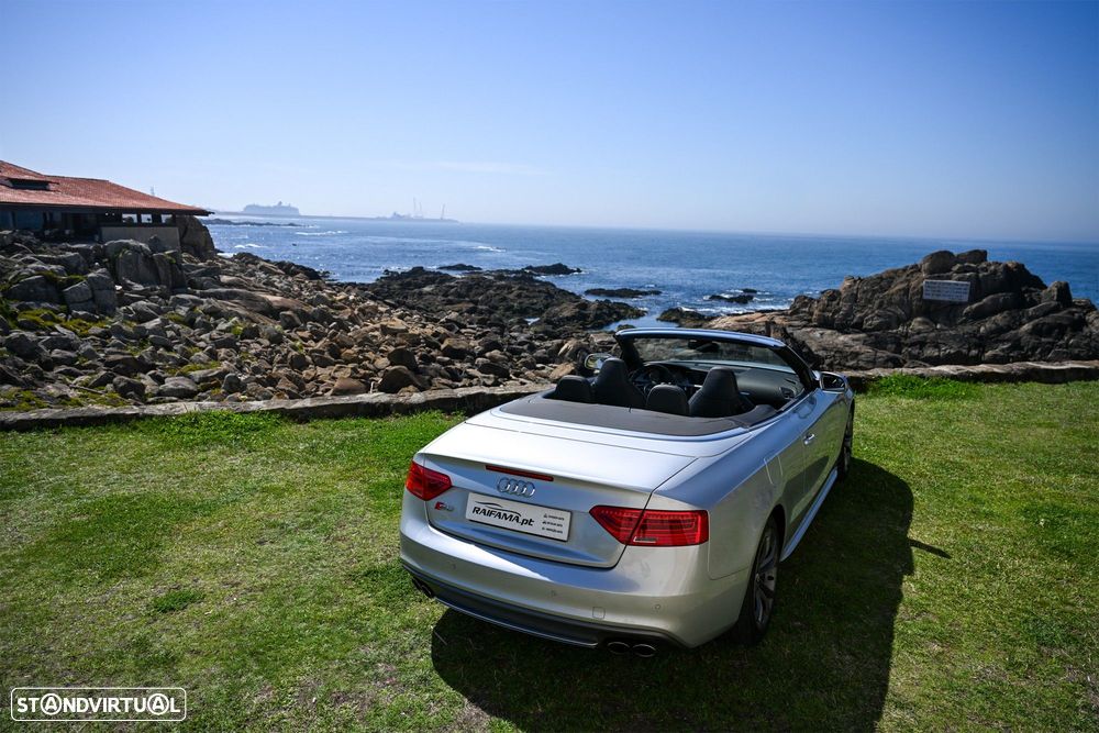 Audi A5 Cabrio - 24