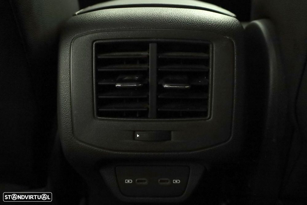 VW T-Roc 1.5 TSI Black Style DSG - 22