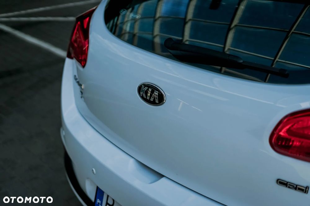 Kia Ceed 1.6 CRDi M - 11