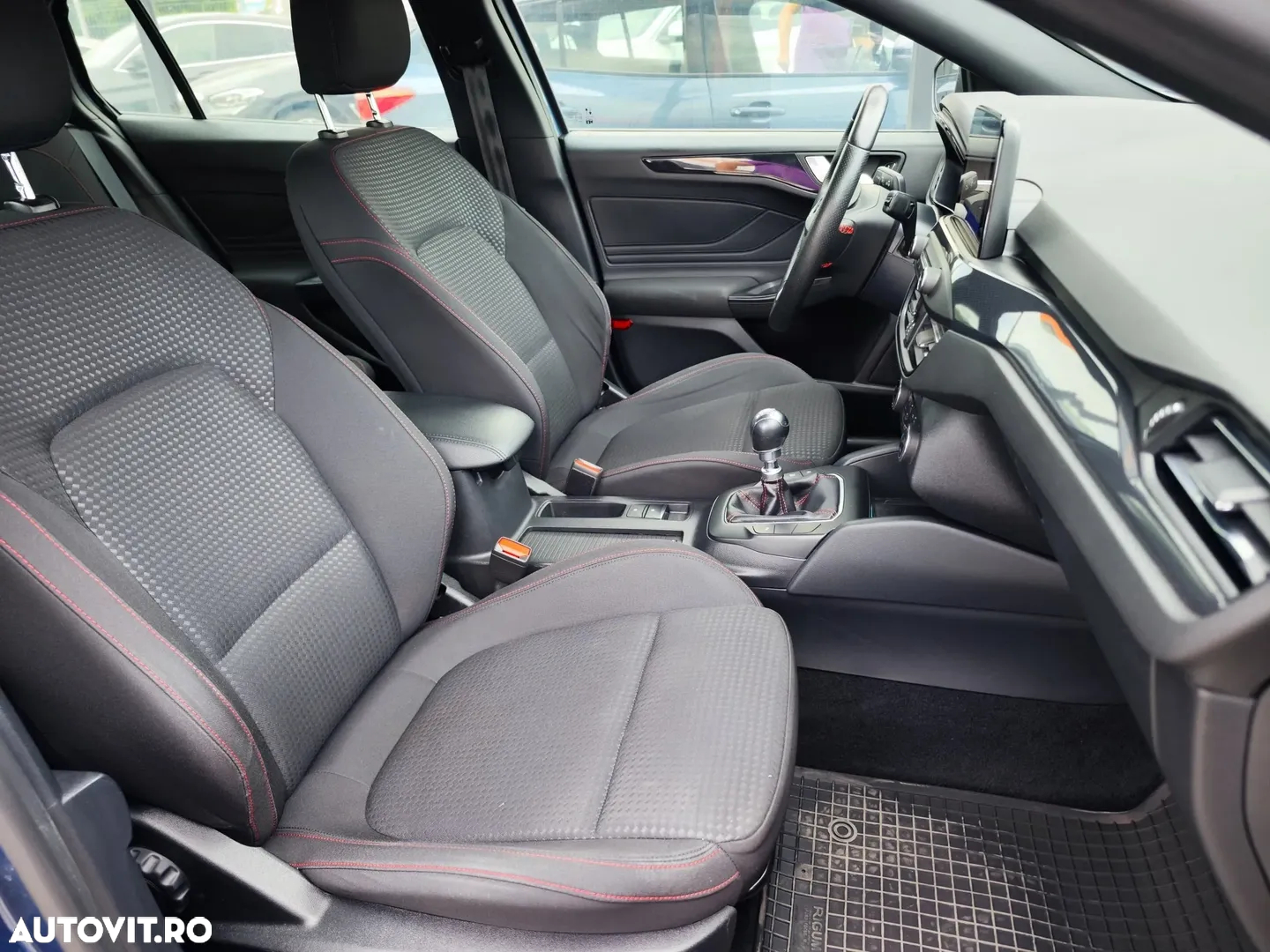 Ford Focus 1.5 EcoBlue ST-Line - 15