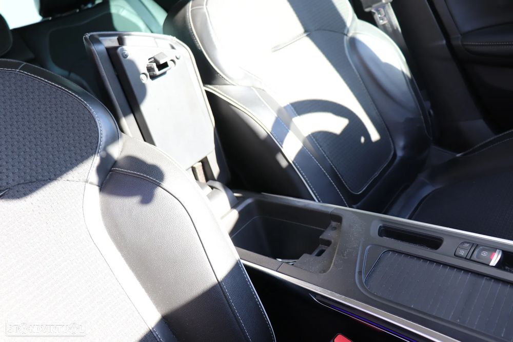 Renault Mégane 1.6 dCi Bose Edition - 14