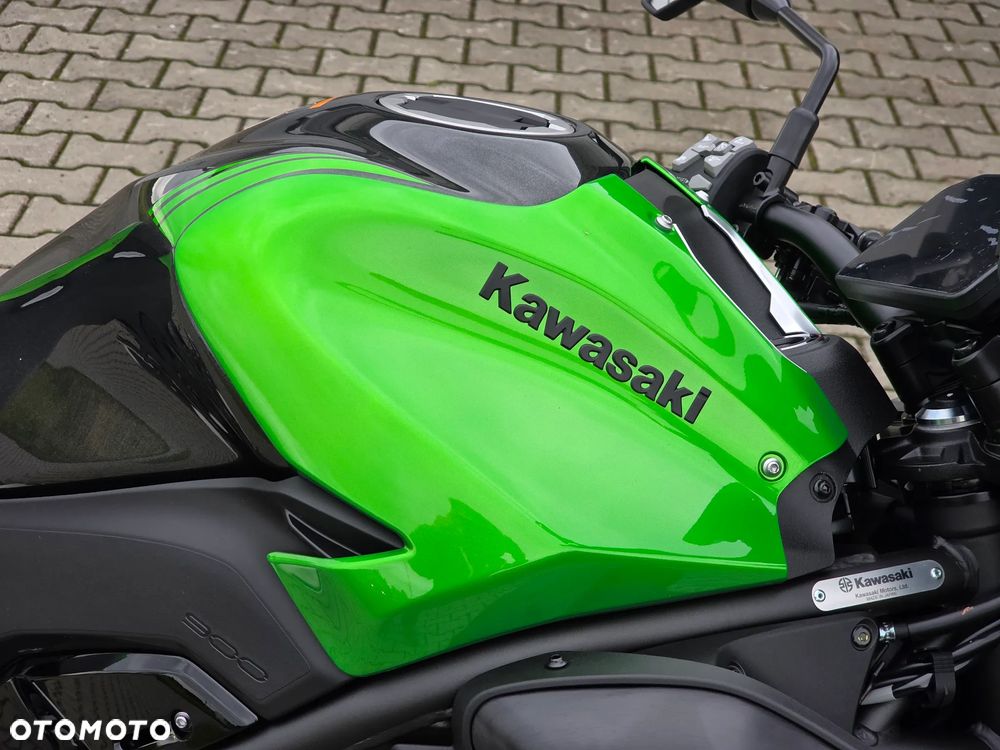 Kawasaki Z 900 - 8
