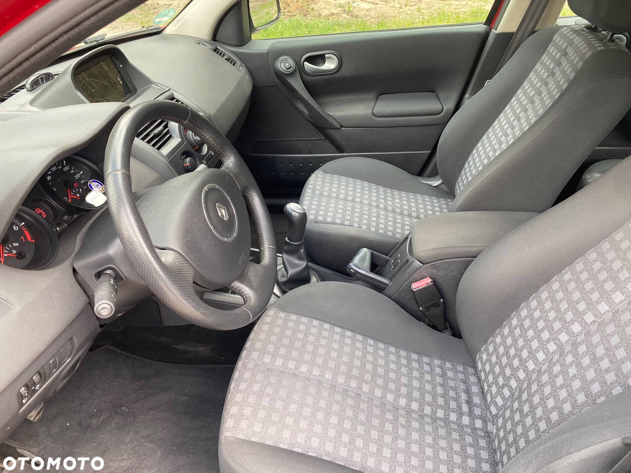 Renault Megane 1.6 Exception - 8