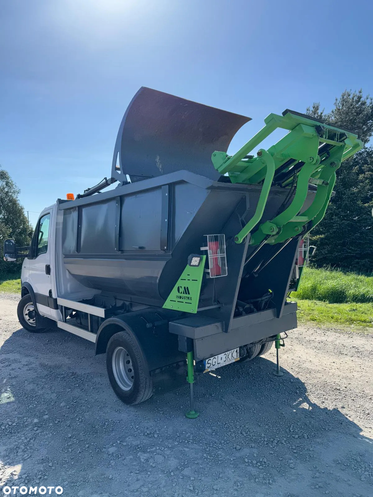 Iveco Dayli 70C15 Speclany Smieciarka Miejska Prasa  wywrotka - 9