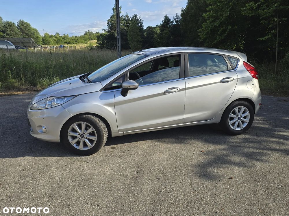 Ford Fiesta 1.4 Champions Edition - 3