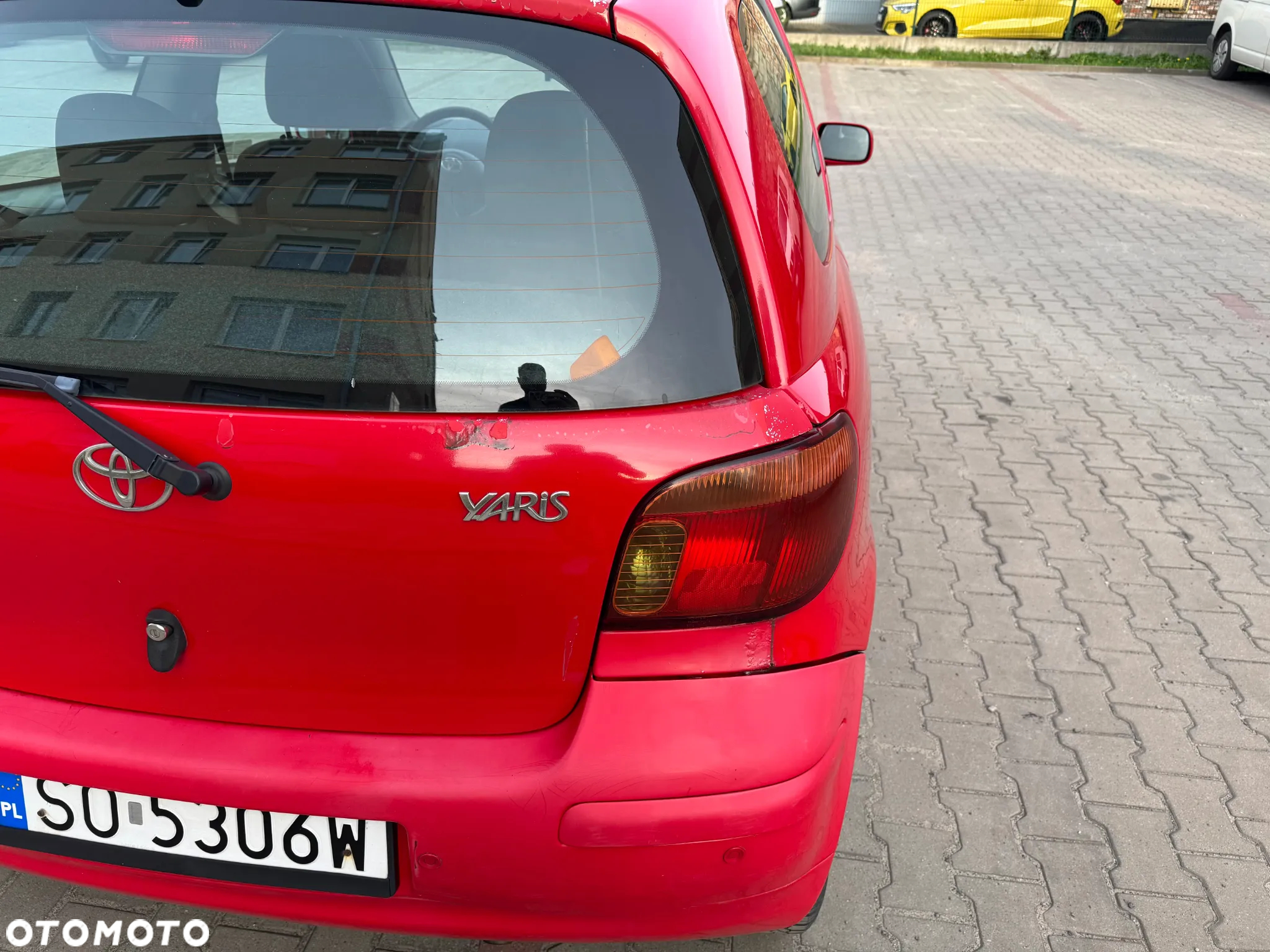Toyota Yaris - 10