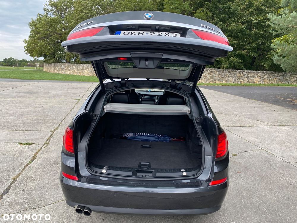 BMW 5GT 530d xDrive - 10
