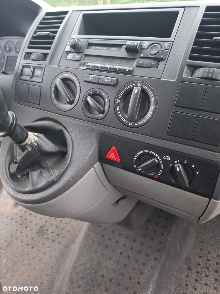 Volkswagen Transporter Shuttle L2 - 8