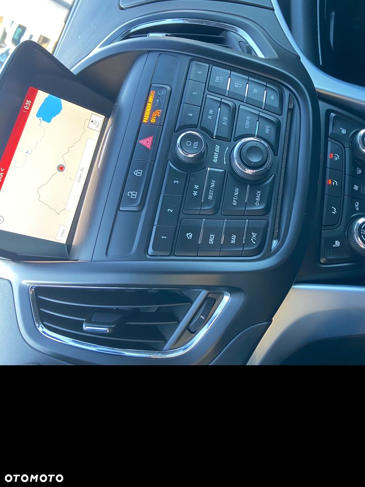 Opel Zafira Tourer 1.4 Turbo drive - 22