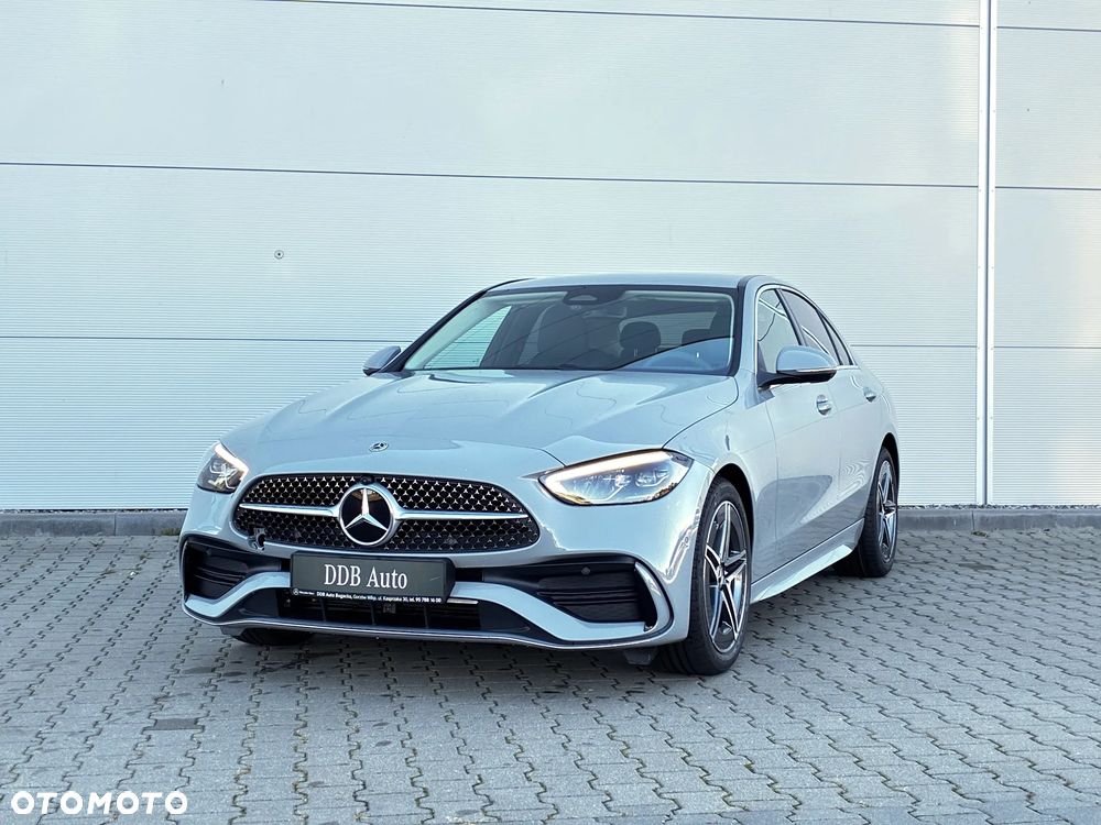 Mercedes-Benz C-Class 2026 photo 2