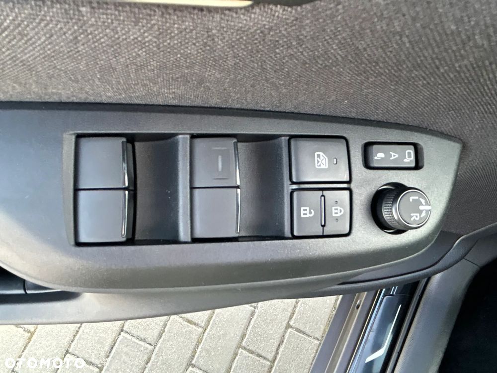 Toyota Yaris Cross Hybrid 1.5 Style - 36