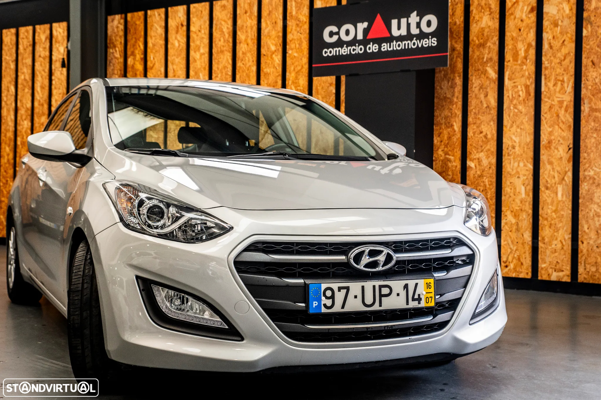 Hyundai i30 1.6 CRDI Blue Comfort - 7