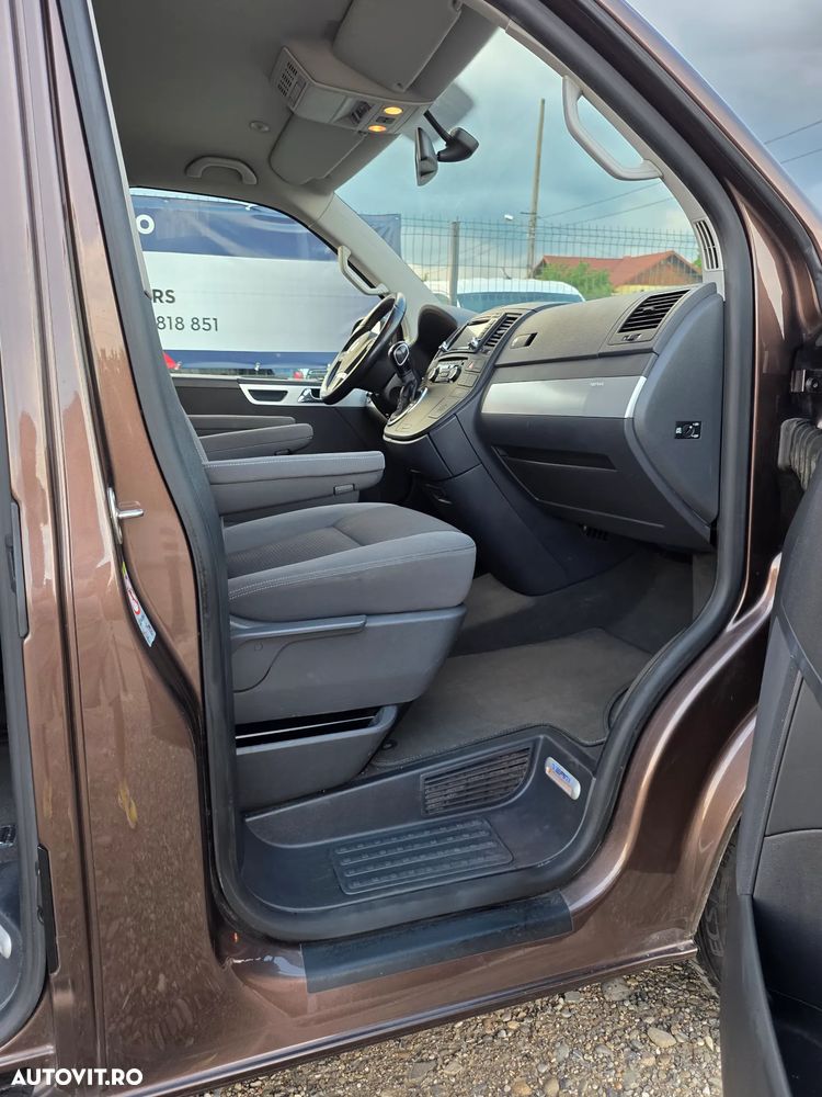 Volkswagen Multivan - 8