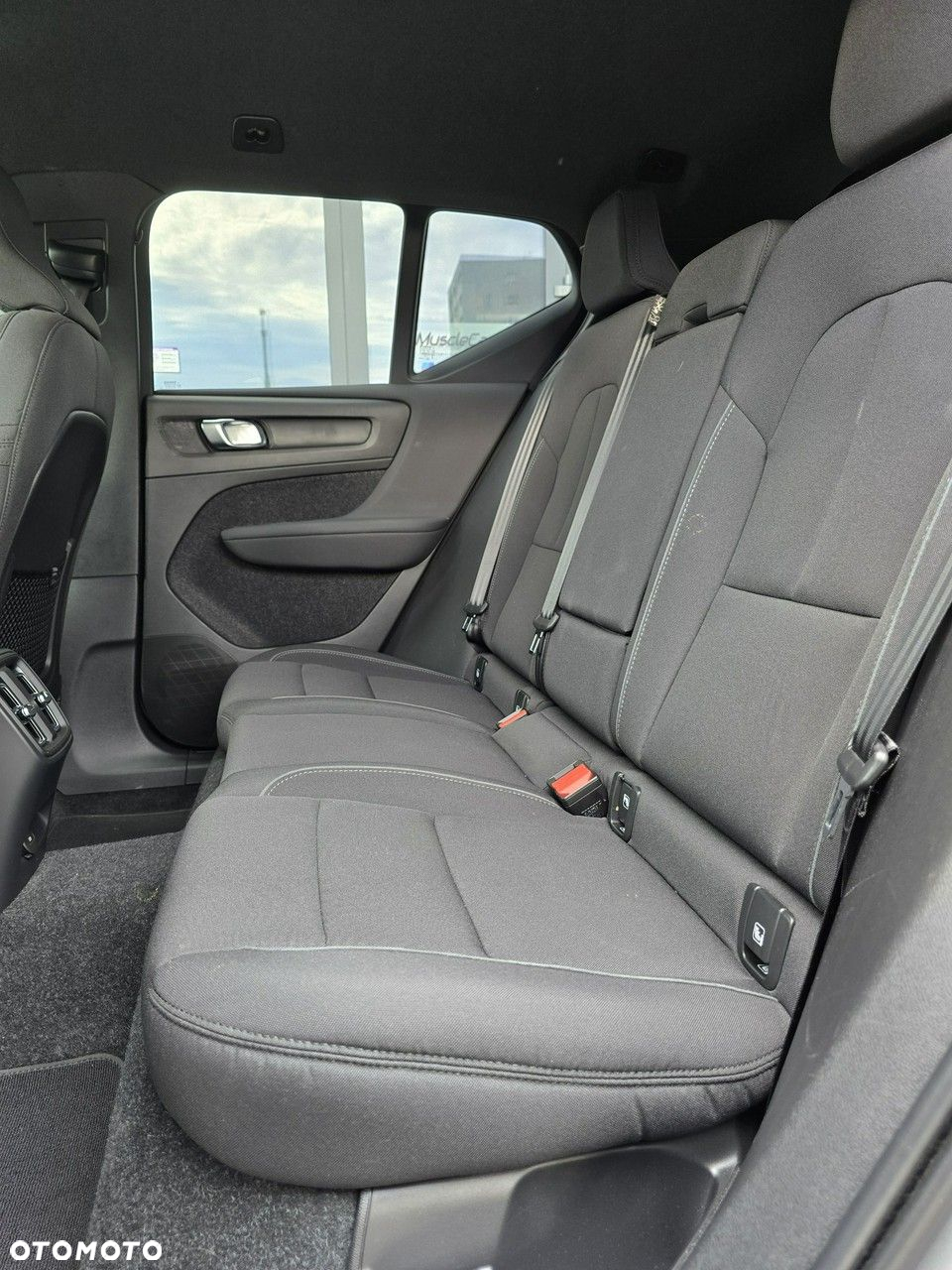 Volvo XC 40 - 24