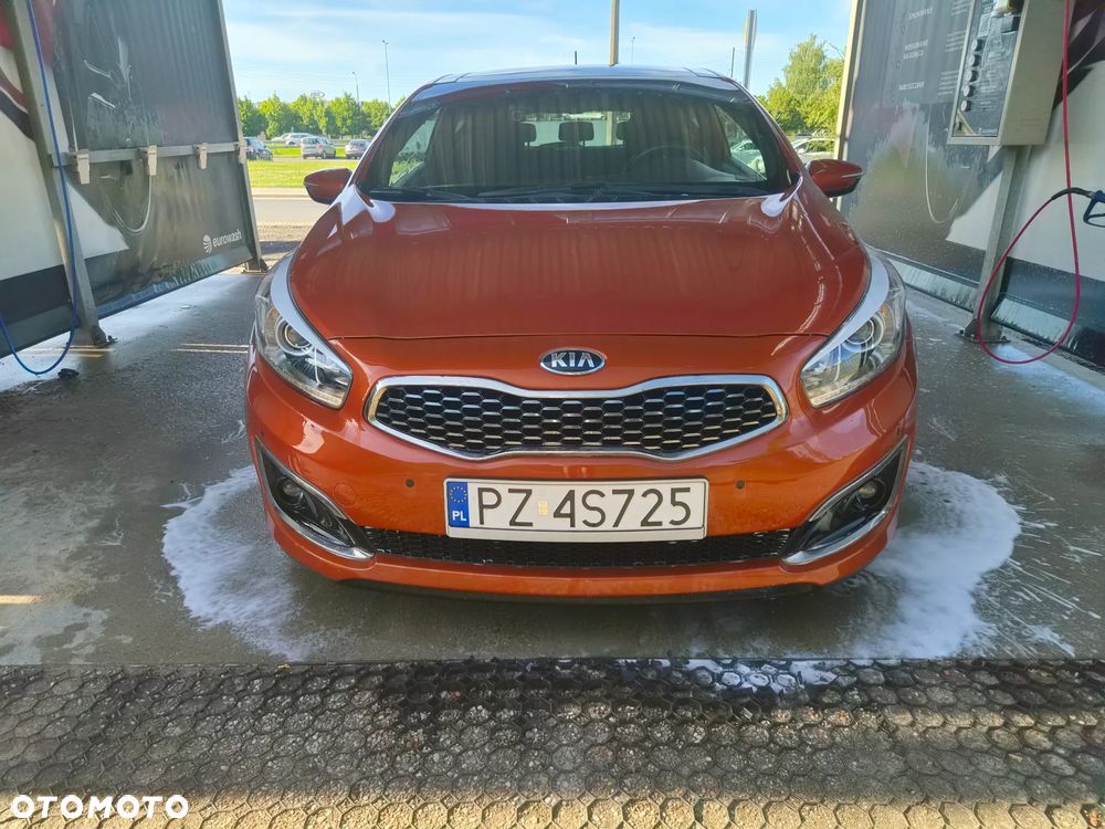 Kia Ceed 1.6 GDI L - 2