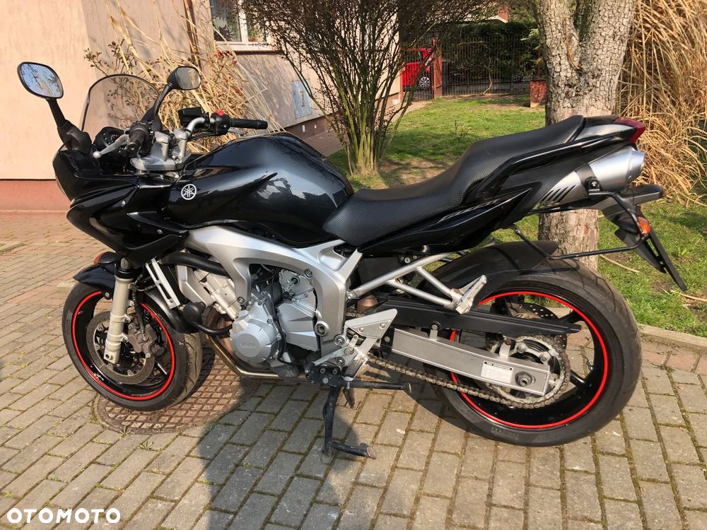 Yamaha FZ6 - 15
