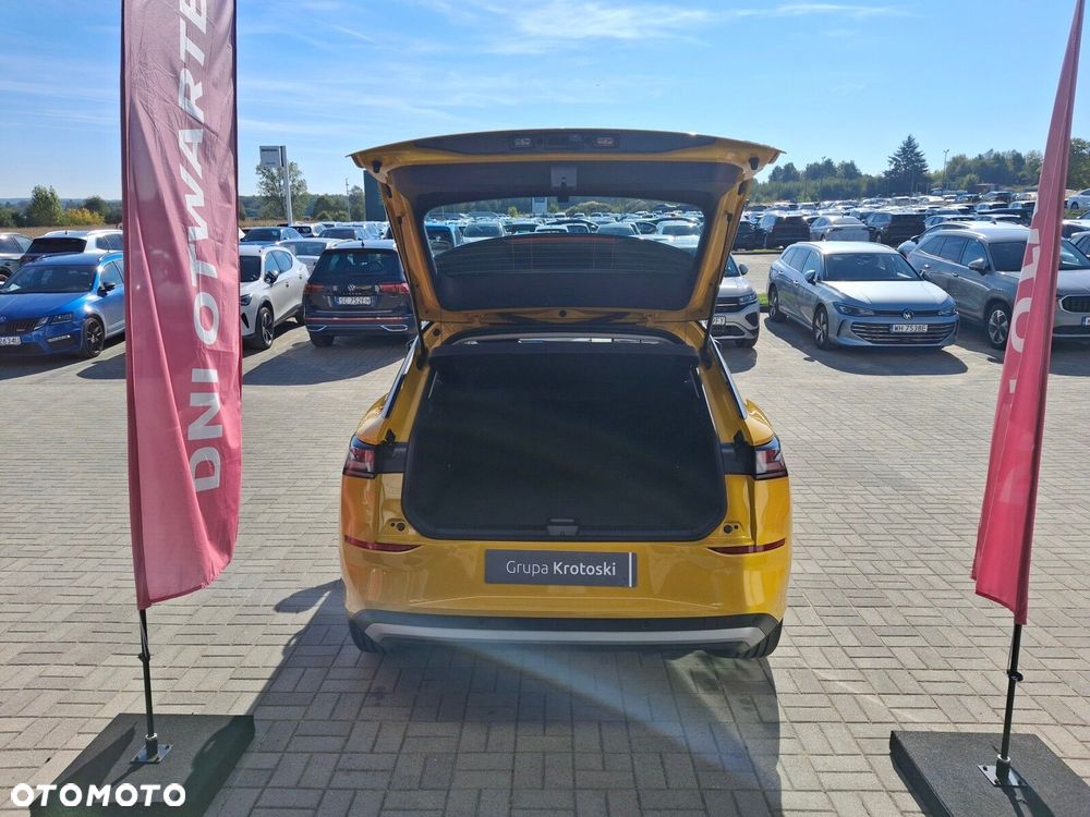 Volkswagen T-Roc 1.5 eTSI Life DSG - 12