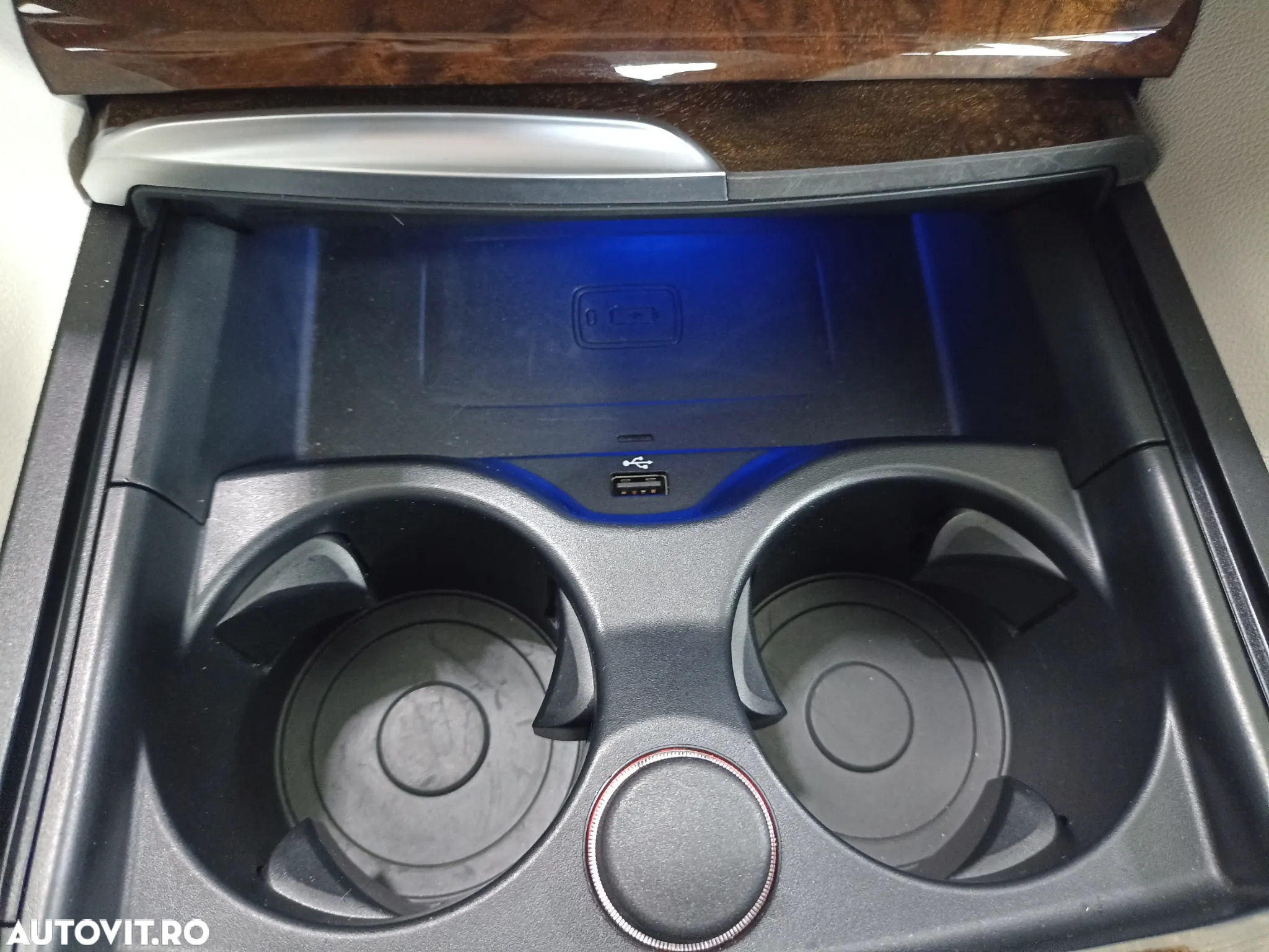 BMW Seria 5 520i Aut. Luxury Line - 16