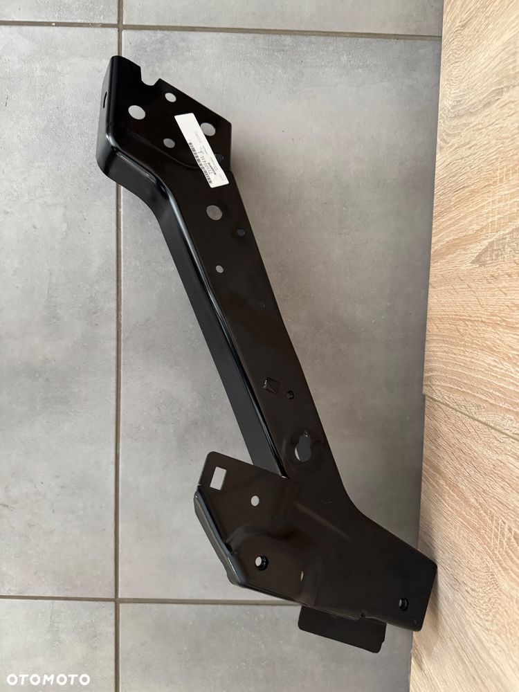 Dodge Durango 19- pas przód wzmocnienie - 8