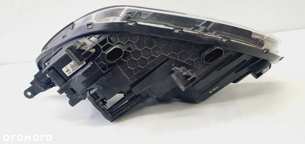 Hyundai I30 lampa prawa Full led G4921-21060 org EU - 6