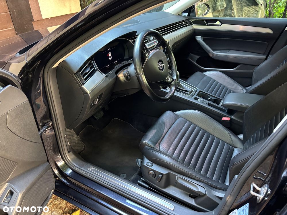 Volkswagen Passat - 6