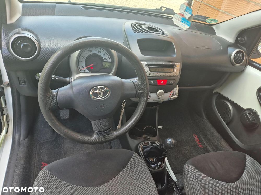 Toyota Aygo 1.0 VVT-i - 8