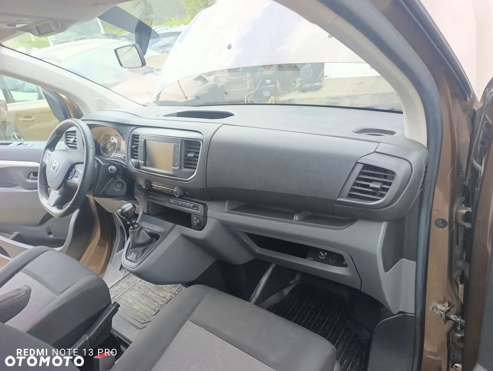 Toyota ProAce D-4D Medium 2,7t Active (bryg.) - 26