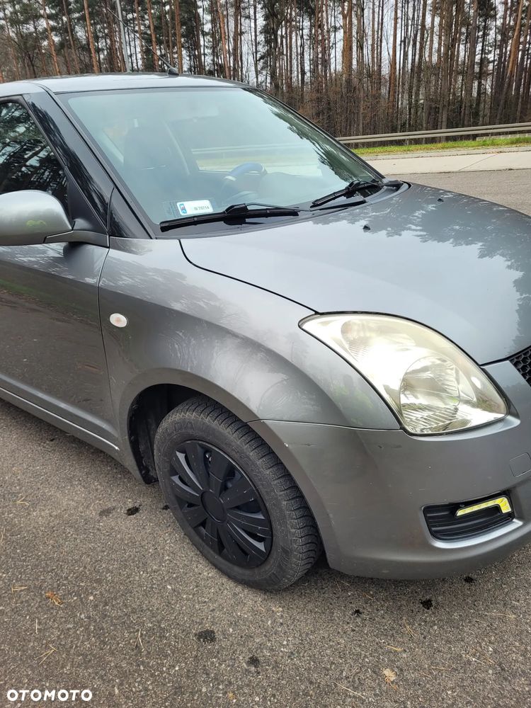 Suzuki Swift 1.3 Classic - 6
