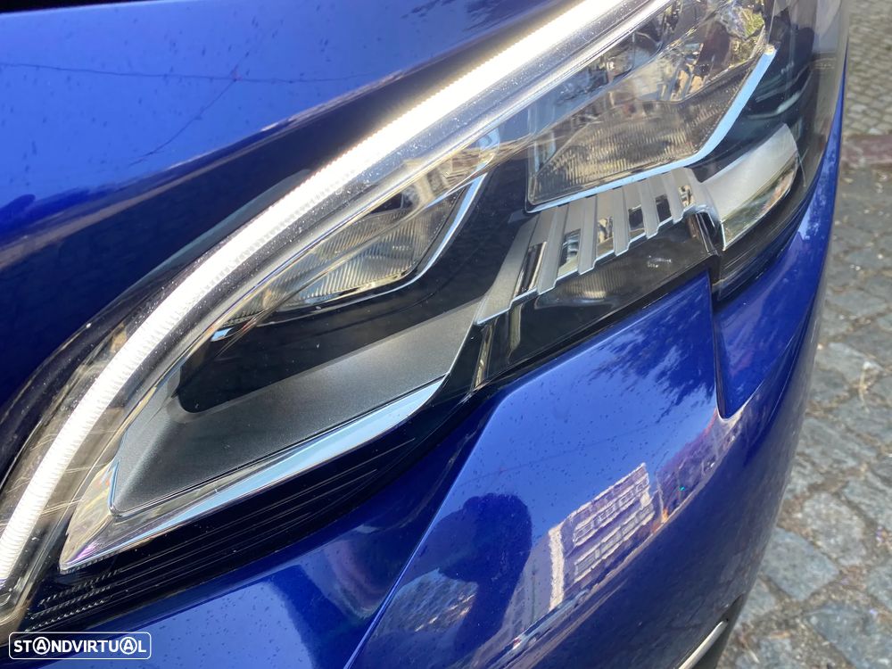Peugeot 3008 1.5 BlueHDi Allure EAT8 - 5