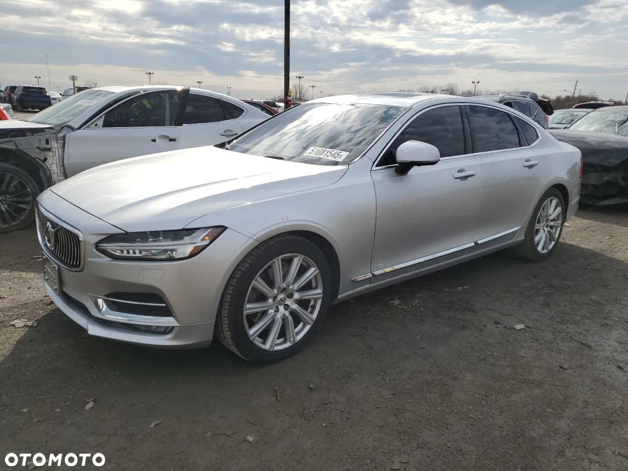 Volvo S90 T4 Momentum - 2