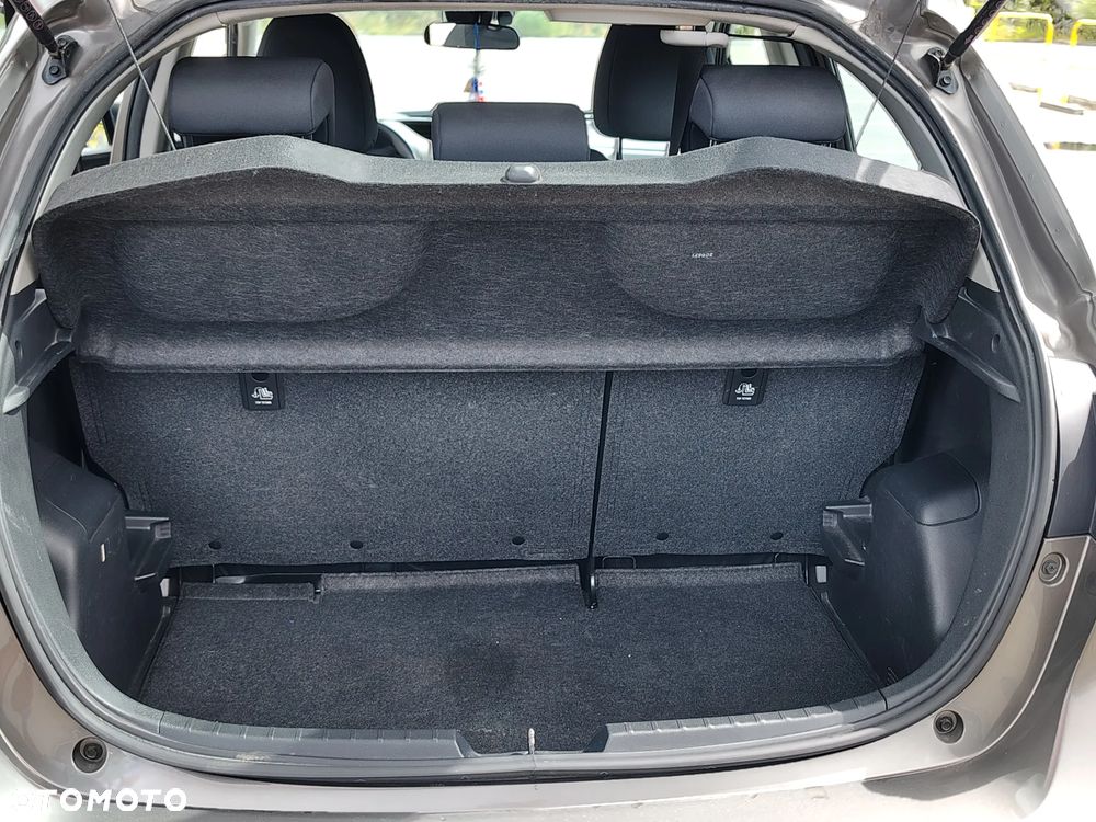 Toyota Yaris 1.0 Active - 11