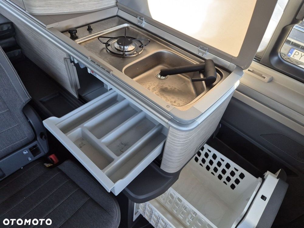 Volkswagen California - 12