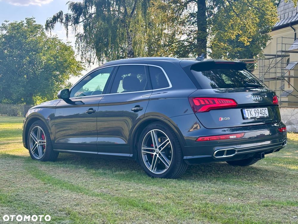 Audi SQ5 - 5