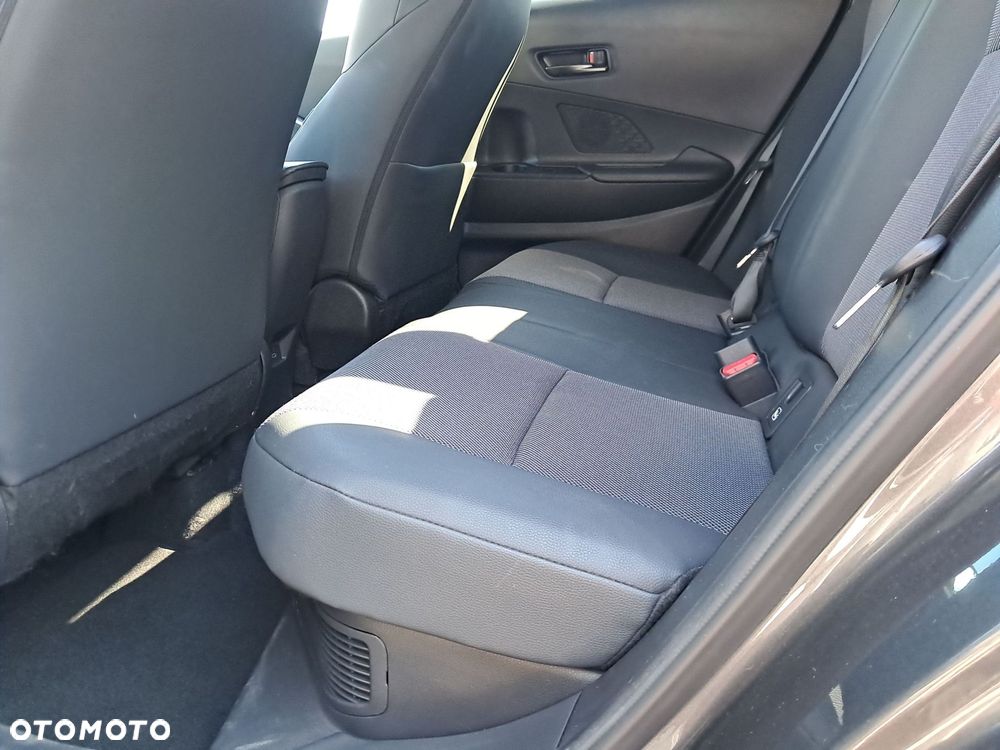 Toyota C-HR 1.8 Hybrid Executive - 24