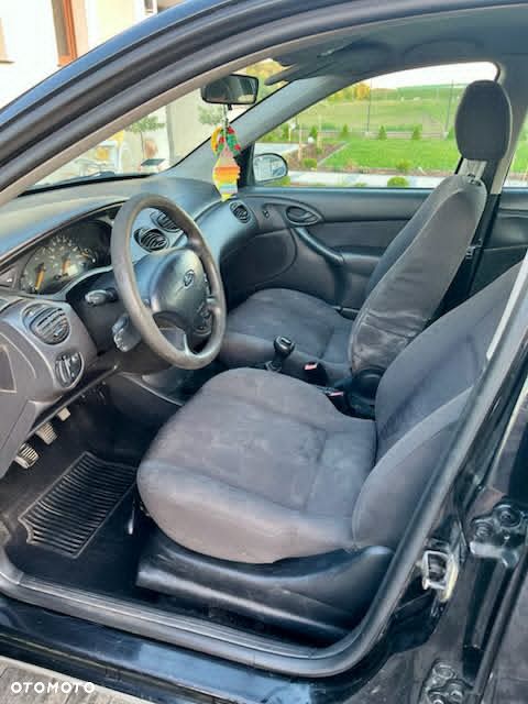 Ford Focus - 7