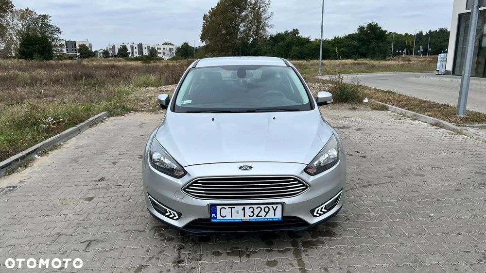 Ford Focus 2.0 TDCi Titanium ASS PowerShift - 2