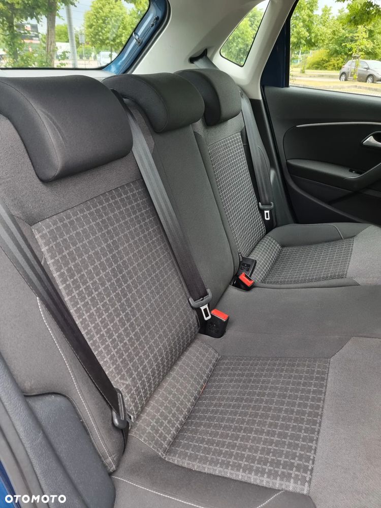 Volkswagen Polo 1.2 TSI Blue Motion Technology Allstar - 14