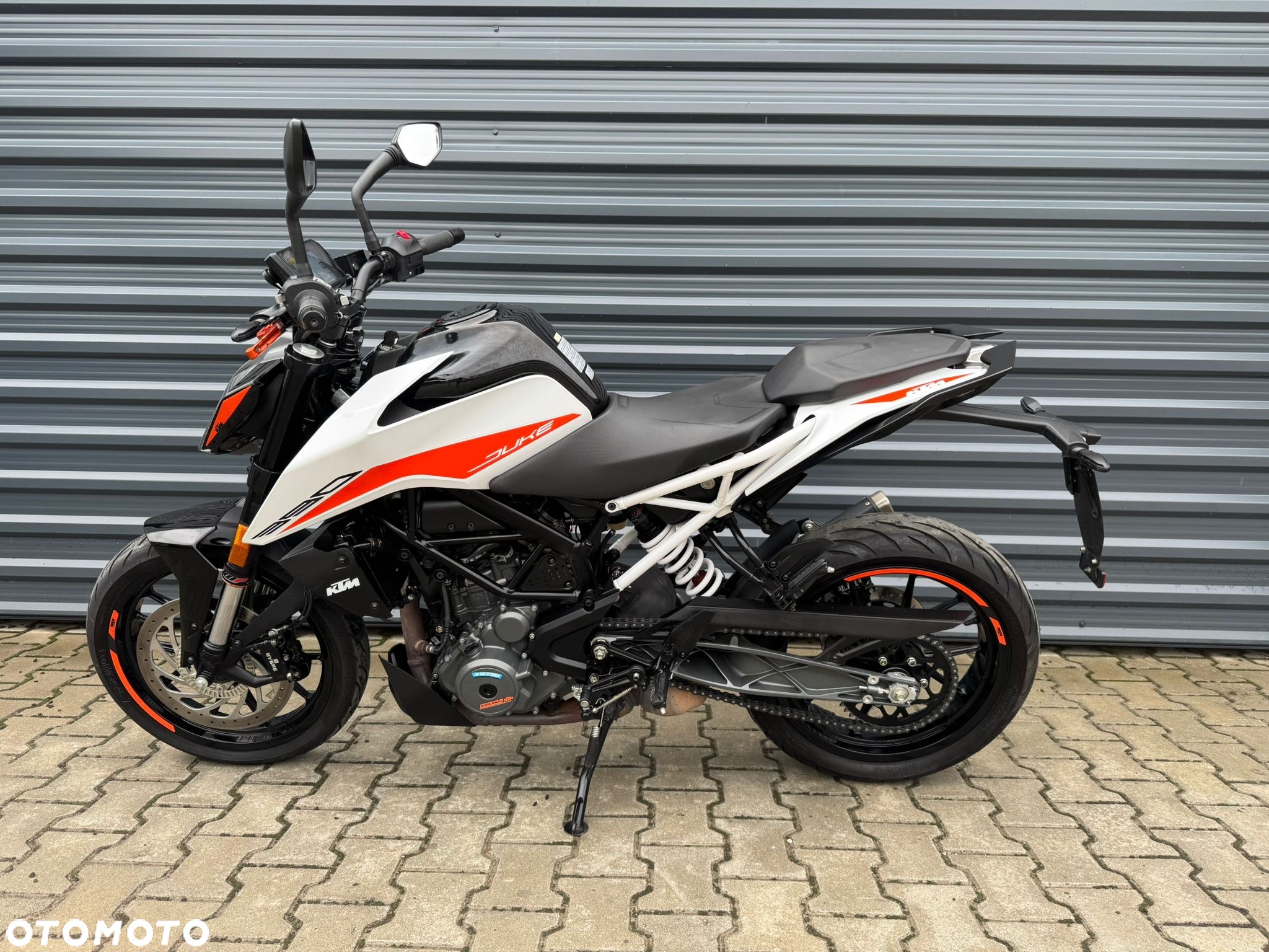KTM Duke - 4