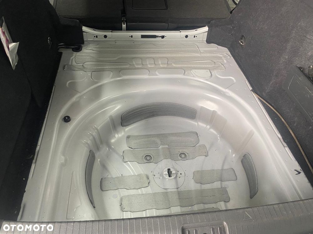 Volkswagen Arteon 2.0 TDI Bi-Turbo SCR 4Mot Elegance DSG - 29