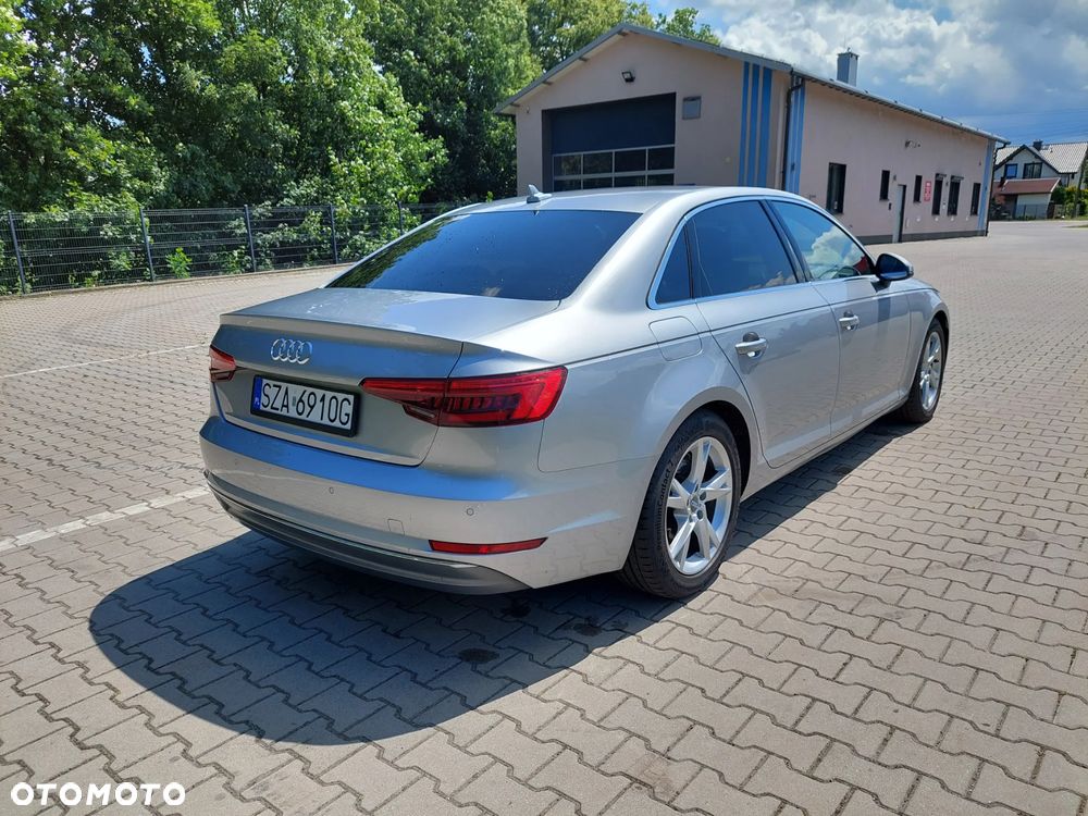 Audi A4 Limousine 2.0 TDI ultra S tronic sport - 10