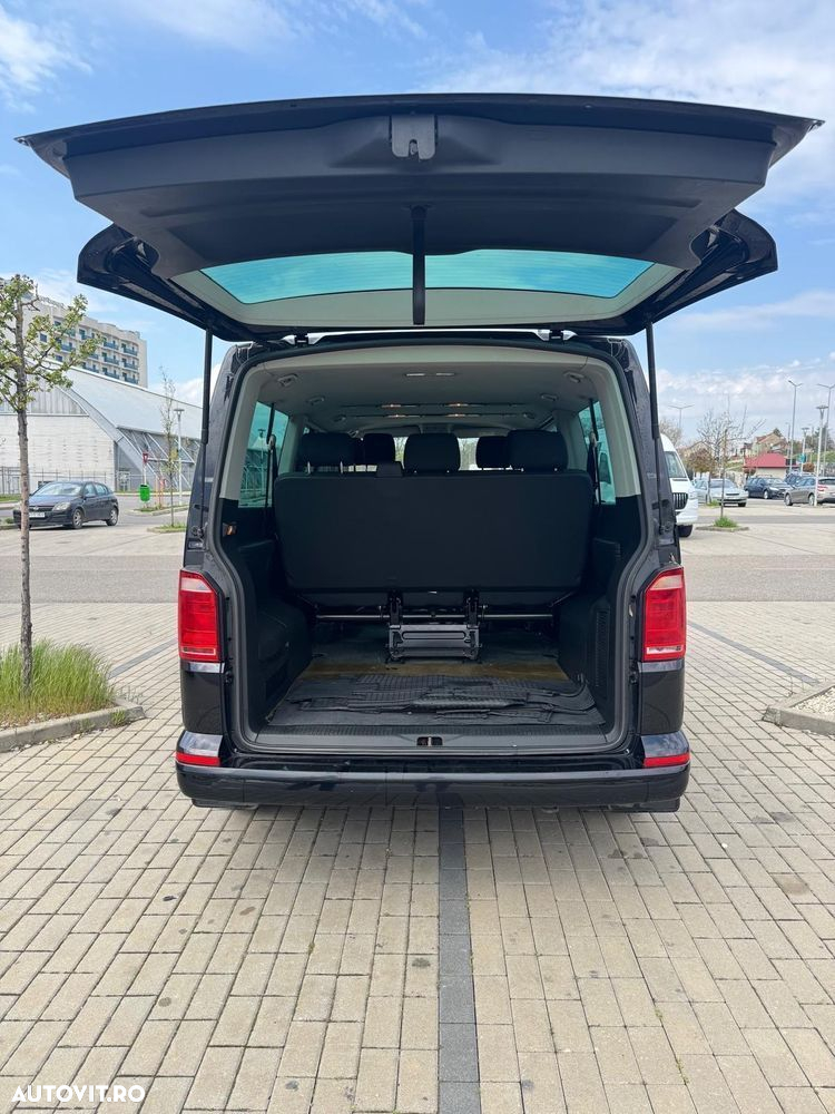 Volkswagen Caravelle - 8